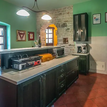 Murva Villa *