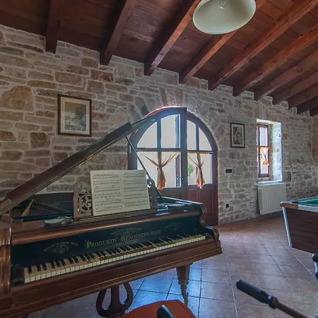 Murva Villa *